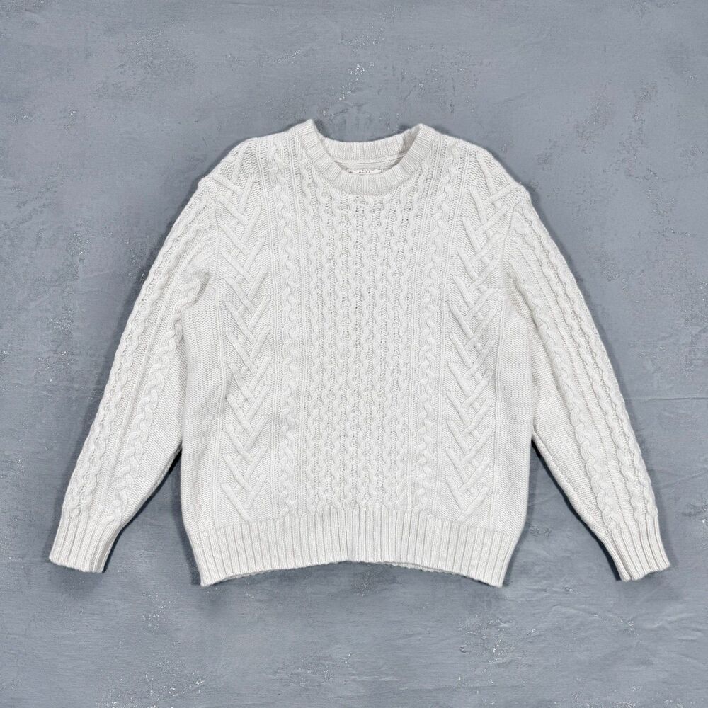 AE77 Chunky Cable Knit Fisherman Sweater in Recycled Cashmere & Wool Blend Sz. L
